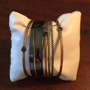Chico’s Bangle Bracelet Set
